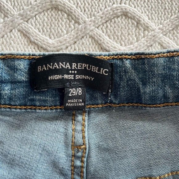 Banana Republic Medium Wash Distressed Skinny Jeans Women’s Size 8 - Picture 13 of 16